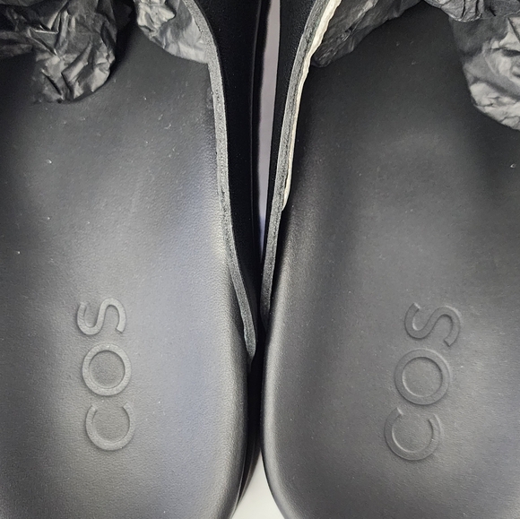 Black Cos - Picture 5 of 5